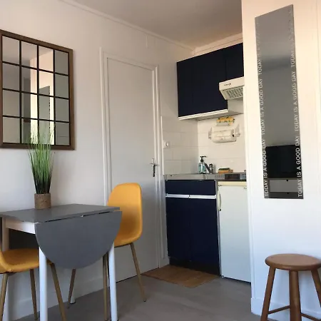 Apartman Appt Centre 50m De La