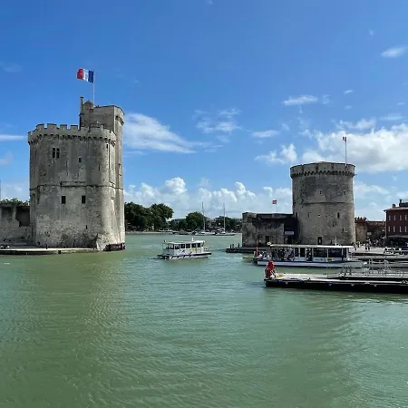 Appt Centre 50m De La *