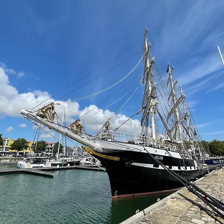 Appt Centre 50m De La פוראס